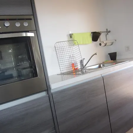 Mesnil 18 Apartament *