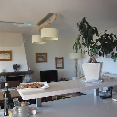 Apartament Mesnil 18